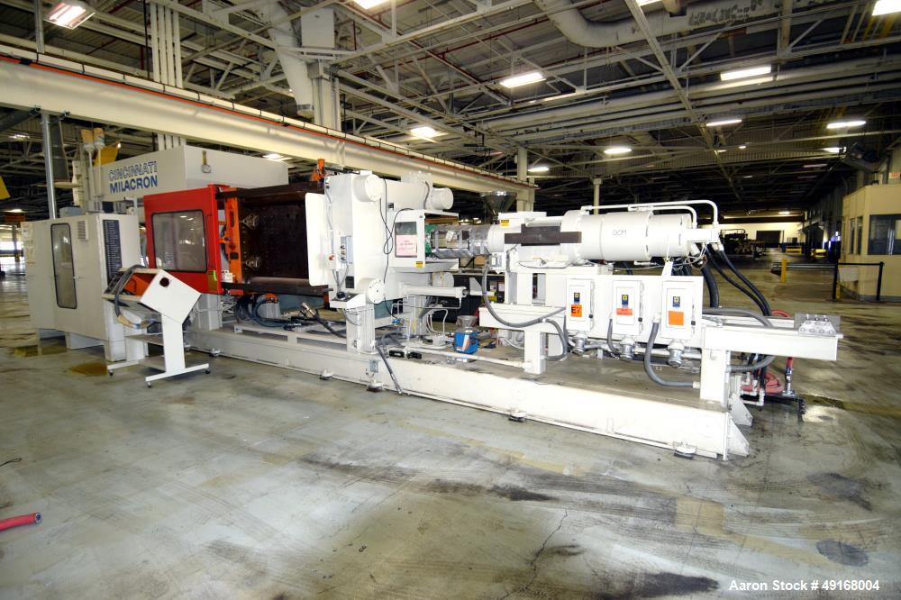 Used Cincinnati Milacron Horizontal Injection Molder, 700 Ton, Model 700-32 W/P. Clamp force approximate 700 tons, approximate maximum daylight 70", approximate platen size 54.5" x 54.5", approximate...