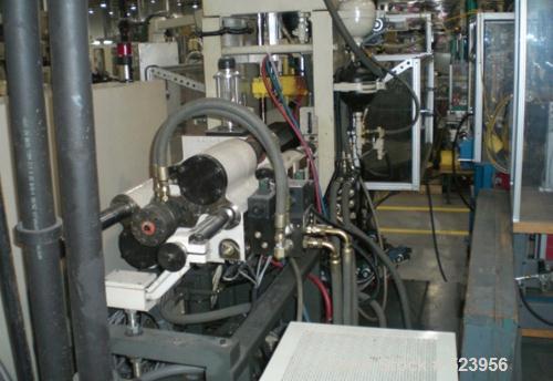 USED: Cincinnati Milacron 70 ton, model CH-70-R, injection molding machine, 4.4 oz. Manufactured 1995. Platen size 10" x 16"...