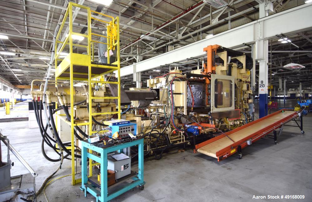Used Cincinnati Milacron Horizontal Injection Molder, 375 Ton, Model H375-32 E/P-E/D. Clamp force approximate 375 tons, approximate maximum daylight 39.50", approximate platen size 47” x 47”, approxi...