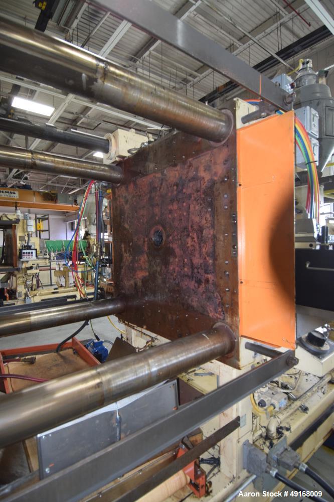 Used Cincinnati Milacron Horizontal Injection Molder, 375 Ton, Model H375-32 E/P-E/D. Clamp force approximate 375 tons, approximate maximum daylight 39.50", approximate platen size 47” x 47”, approxi...