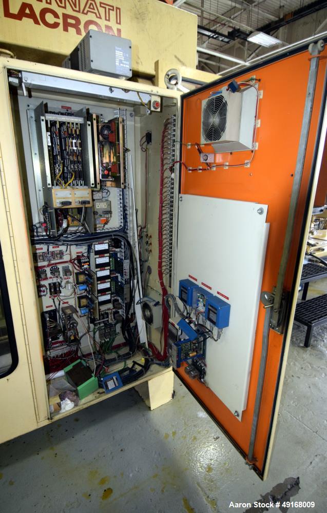 Used Cincinnati Milacron Horizontal Injection Molder, 375 Ton, Model H375-32 E/P-E/D. Clamp force approximate 375 tons, approximate maximum daylight 39.50", approximate platen size 47” x 47”, approxi...