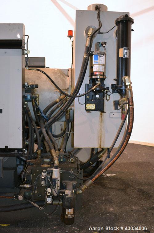 Used Cincinnati Milacron 400Ton Hydraulic Horizontal Injection Mold Machine, Model MH-400-41. Approximate 41 ounce shot size. 2.750" Diameter screw size, 20 to 1 U.D. ratio. Approximate 5" diameter t...
