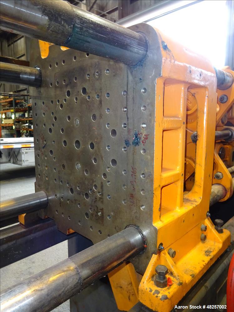 Used Cincinnati Milacron Injection Mold Machine