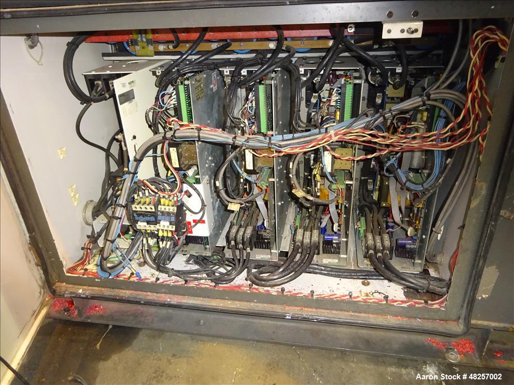 Used Cincinnati Milacron Injection Mold Machine