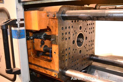 Used Cincinnati Milacron Vista V Series Toggle Injection Mold Machine, 55 Ton, Model VST-55-4.447. Clamp force 55 ton, clamp stroke 11.02", maximum daylight 24.8". Mold height maximum/minimum 13.78"/...