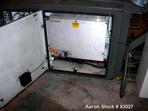 Used Cincinnati 110 Ton Toggle Injection Molding Machine, Model VT110-10. Platen size 24.8" x 22.8". Distance between 2.8" diameter tie bars 14.2" left to right x 16.1" top to bottom. Max daylight 27...