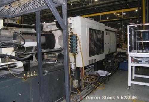 USED: Cincinnati Milacron 550 ton, model VT550, injection moldingmachine, 76 oz. Manufactured 1999. Platen size 49.02" x 49.21".Distance between tie bars 34.25" x 34.25". Max stroke 9.84". Maxdayligh...