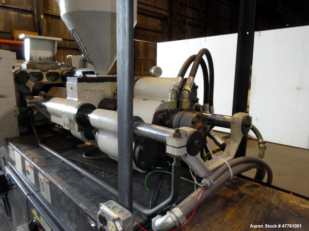 Used Cincinnati Milacron Vista 55 Ton Injection Molding Machine, Model VSX55, 4.44 OZ, 1998 Vintage.