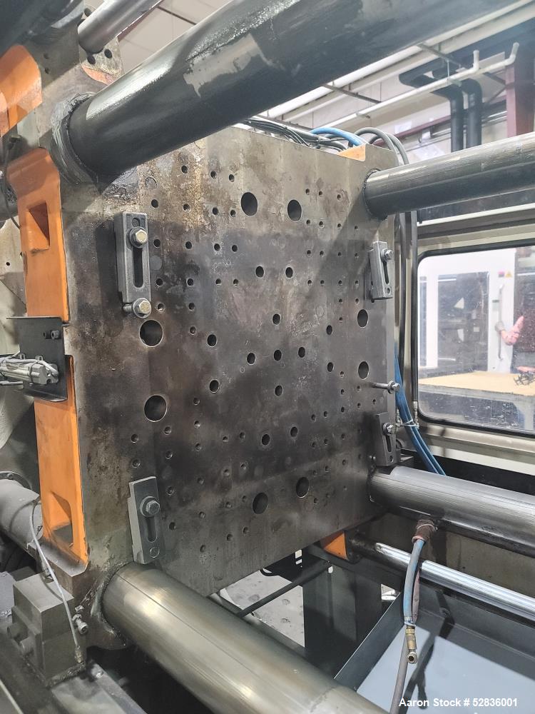 Used Cincinnati Injection Molding Machine; Model VH400-41