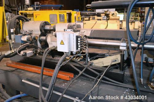 Used Ferromatik Milacron Vista V Series Toggle Injection Molder, 85 Ton, Model VV-85-4.44. Clamp stroke 11", maximum daylight 24". Mold height maximum/minimum 13"/4.9". Platen size 22" x 19.7". Tie r...