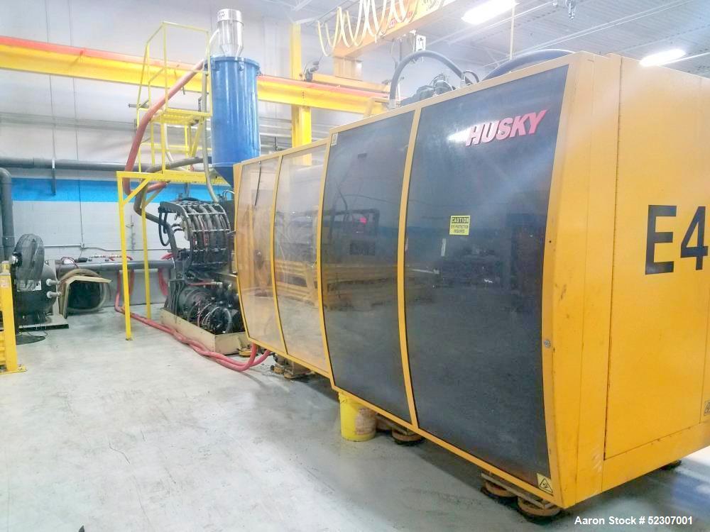 Used-Husky 500-Ton Hydraulic Injection Molding Machine