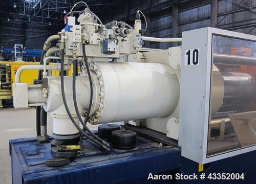 Used Krauss Maffei Horizontal Injection Molder, 250 Tons, Model 250-1200 B2
