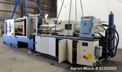 Used Krauss Maffei Horizontal Injection Molder, 500 Tons, Model 500-3000 B2