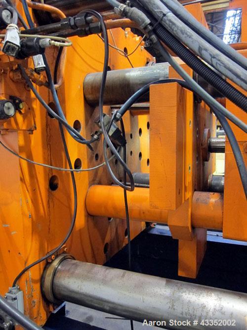 Used Krauss Maffei Horizontal Injection Molder, 500 Tons, Model 500-3000 B2