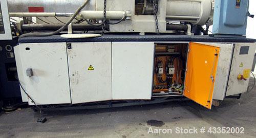 Used Krauss Maffei Horizontal Injection Molder, 500 Tons, Model 500-3000 B2