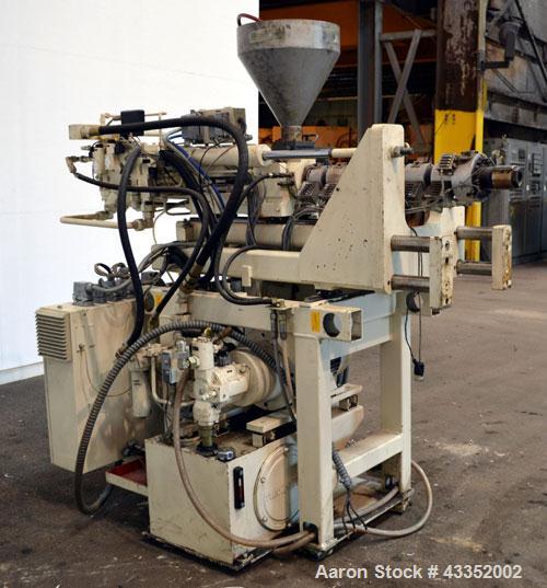 Used Krauss Maffei Horizontal Injection Molder, 500 Tons, Model 500-3000 B2