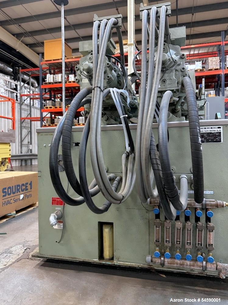 Used 1996 Nissei DC200-25ASE 220-Ton Two-Shot Injection Molding Machine with Yushin Servo Robot