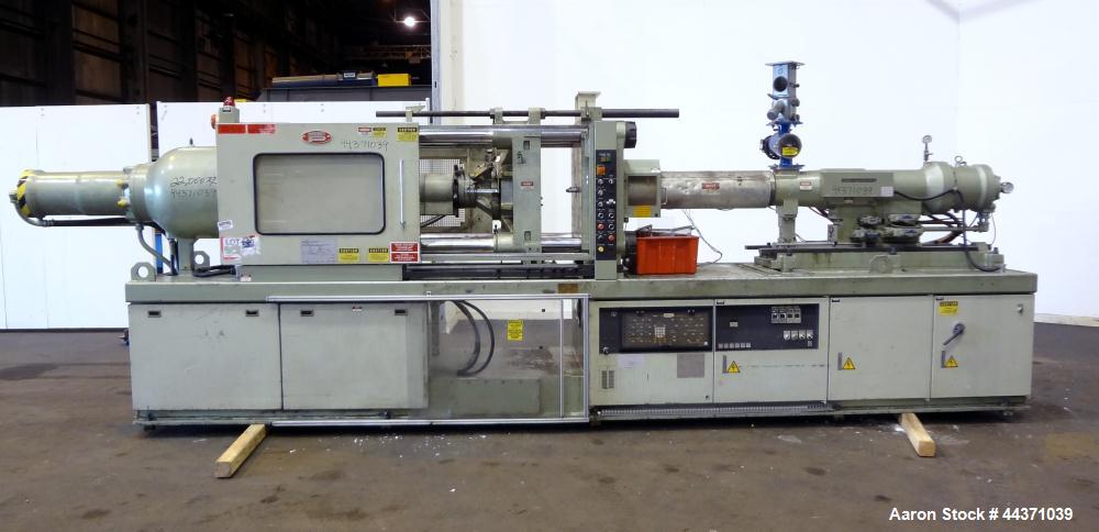 Used Nissei Hydraulic Injection Mold Machine, Approximate 286 Ton, Model FS260S71ASE. Hydraulic Clamp, Shot Size 29.8 Oz., Screw Size 71mm ("C"), Tie Bar Spacing 24" x 24", Platen Size 35-1/2" x 35-1...
