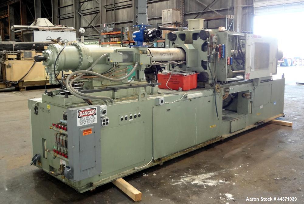 Used Nissei Hydraulic Injection Mold Machine, Approximate 286 Ton, Model FS260S71ASE. Hydraulic Clamp, Shot Size 29.8 Oz., Screw Size 71mm ("C"), Tie Bar Spacing 24" x 24", Platen Size 35-1/2" x 35-1...