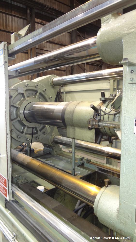 Used Nissei Hydraulic Injection Mold Machine, Approximate 286 Ton, Model FS260S71ASE. Hydraulic Clamp, Shot Size 29.8 Oz., Screw Size 71mm ("C"), Tie Bar Spacing 24" x 24", Platen Size 35-1/2" x 35-1...