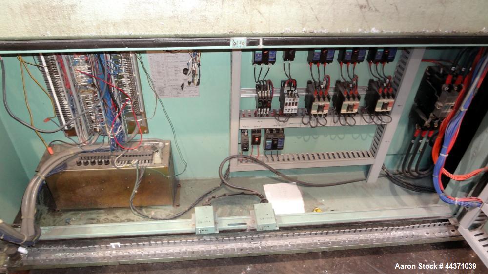 Used Nissei Hydraulic Injection Mold Machine, Approximate 286 Ton, Model FS260S71ASE. Hydraulic Clamp, Shot Size 29.8 Oz., Screw Size 71mm ("C"), Tie Bar Spacing 24" x 24", Platen Size 35-1/2" x 35-1...