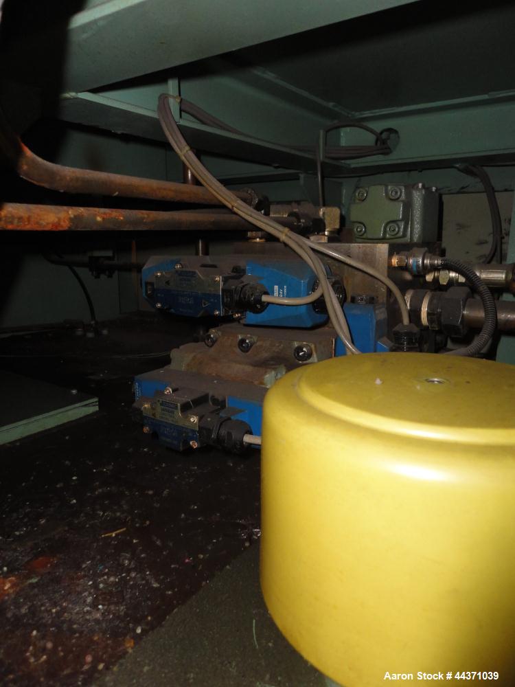 Used Nissei Hydraulic Injection Mold Machine, Approximate 286 Ton, Model FS260S71ASE. Hydraulic Clamp, Shot Size 29.8 Oz., Screw Size 71mm ("C"), Tie Bar Spacing 24" x 24", Platen Size 35-1/2" x 35-1...