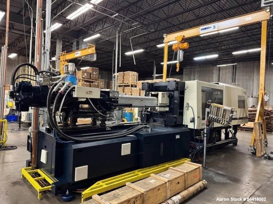 Used Woojin TH500S 496 Ton Injection Molding Machine (2017) with Keba Controls & Core Pull for Heavy-Duty Production