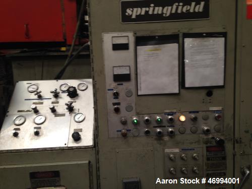 Used Uniloy 400 ton structural foam injection molding machine. 879 oz shot size HDPE foam, platen measures 67" x 58", daylight 120", stroke 108", min mold height 12", Maco 8000 controls, Allen Bradle...