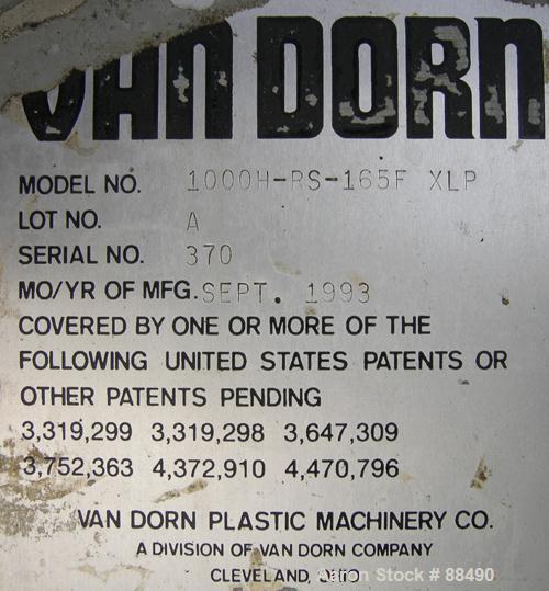 USED: Van Dorn 1000 ton hydraulic injection molding machine, model 1000H-RS-165FXLP. Platen size approximately 65" x 65". Distance between 8" diameter tie bars approximately 52" left to right x 44" t...