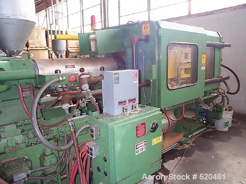 USED: 250 ton Van Dorn 35 oz shot injection molding machine. 22" x 22" tie bar clearance, 33" x 38-1/2" platen size, clamp s...