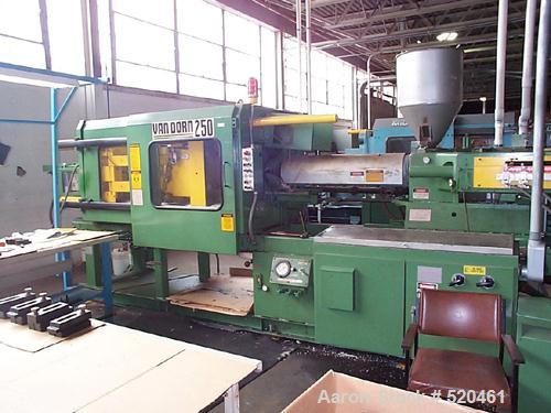 USED: 250 ton Van Dorn 35 oz shot injection molding machine. 22" x 22" tie bar clearance, 33" x 38-1/2" platen size, clamp s...