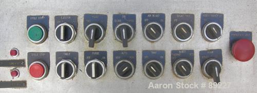 USED: Jaco vertical injection molder, model IV2.5SM. Approximate 2.5 ton capacity. Built 1980.