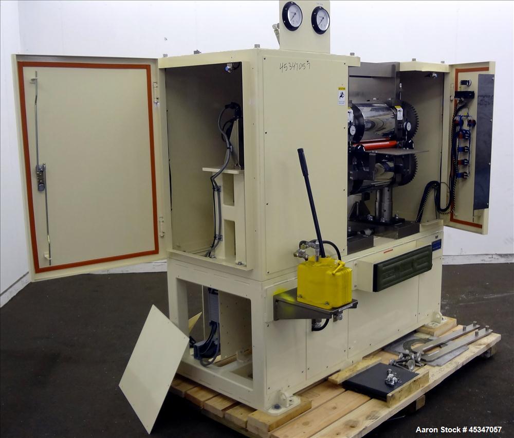 Used Yasui Seiki Vertical 2 Roll Calendar,