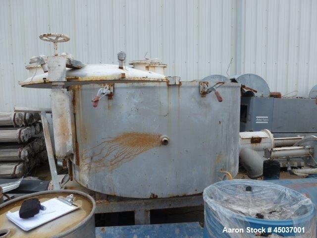 Used- Henschel Vertical Cooler, 2200 Liter, Model KM2200B