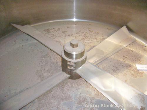 USED: 2130 liter Henschel model KM2200 cooler, new 2001. Has 2 tier blade design. Stainless steel bowl, jacketed. Includes swivel lid and air actuated discharge. Driven by approximately 50 hp, 575 vo...