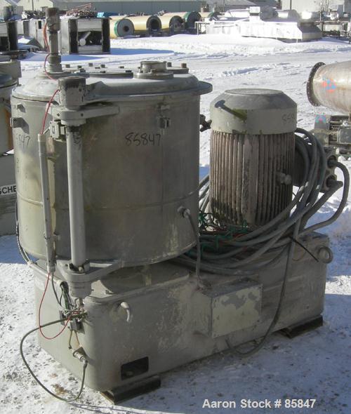 Used Henschel model FM250 high intensity mixer, 321 stainless steel product contact areas. Carbon steel jacketed bowl 29-1/2" diameter x 25" deep. Swing away top cover with baffle, 3 tier blade, 6" o...