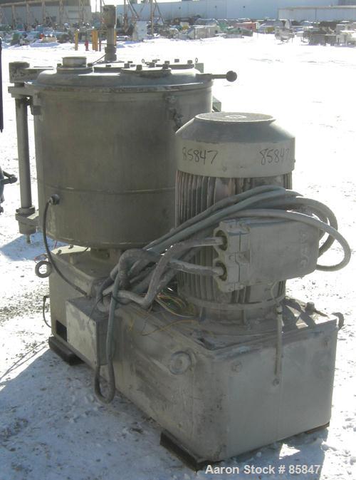 Used Henschel model FM250 high intensity mixer, 321 stainless steel product contact areas. Carbon steel jacketed bowl 29-1/2" diameter x 25" deep. Swing away top cover with baffle, 3 tier blade, 6" o...