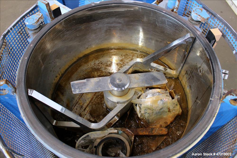 Used Mixaco High Intensity Container Mixer, Model CM 300 WA-D, Working Capacity 240 Liter, Total Capacity 300 Liter. Rotating mixing chamber approximate 28" diameter x 14-1/2" deep, with (1) tier mix...