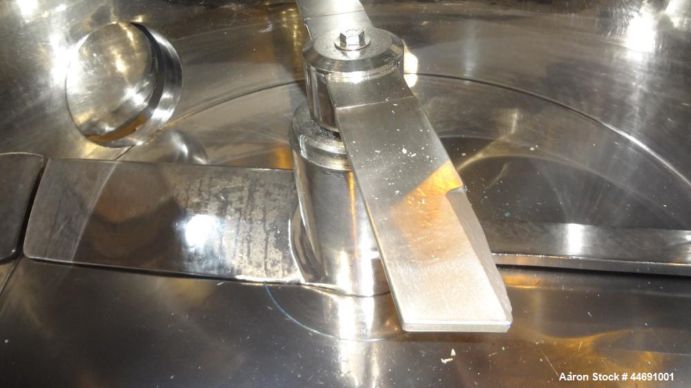 Used Mixaco Maschinenbau High Intensity Mixer, Type M1000WA-D. 304 Stainless steel contact areas. Working capacity 800 liter (28.2 cubic feet), total capacity 1000 liter (35.3 cubic feet). Carbon ste...