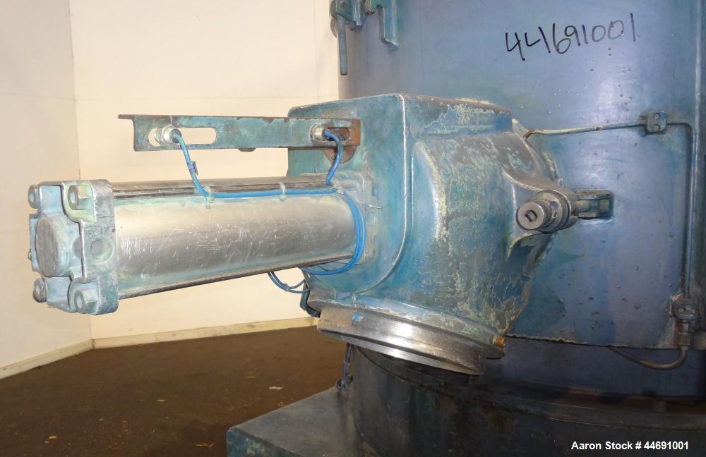 Used Mixaco Maschinenbau High Intensity Mixer, Type M1000WA-D. 304 Stainless steel contact areas. Working capacity 800 liter (28.2 cubic feet), total capacity 1000 liter (35.3 cubic feet). Carbon ste...