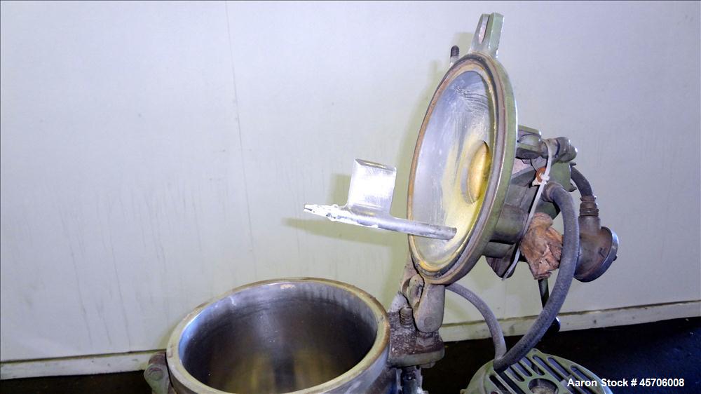 Used Papenmeier High Intensity Mixer, Model TGHK8, 8 Liter Capacity. 316 Stainless Steel. 9" Diameter x 10.5" deep mixing bowl, 2 tier mixing blade, hinged top cover with baffle. Driven by a 3kw, 3/6...