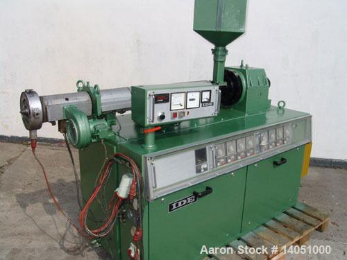 Used IDE Co-Extrusion Line. (1) IDE ME-60/3 single screw extruder, 2.4" (60 mm), 25 L/D, 32 hp/24 kW DC motor, output approximately 132 lbs/h (60 kg/h), with hopper. (1) IDE MEB-45/4x25D co-extruder ...