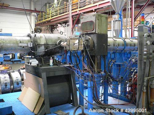Used Unicor UC 1000/9 iV Corrugator Extrusion Line, for corrugated PE double wall pipes up to maximum 39.37" (1000 mm) outer dimension pipes, 230/400 volt, 50 hz. Comprised of: (10) Mann+Hummel mater...