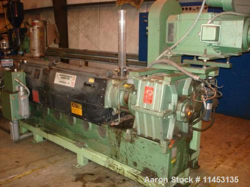 Used One (1) color compounding extrusion line consisting of the following: one (1) Davis Standard extruder, model 251N250SPA201, 2.5" diameter screw, 24:1 L/D ratio, 30 hp, (3) heating zones with ass...