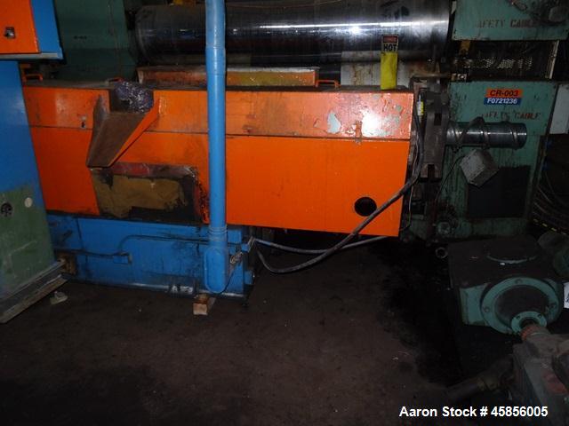 Used 6" Deltaplast extruder, 32 to 1 L/D ratio. Electrically heated, water cooled, jacketed feed section, thru Hamilton gearbox with 17.75 to 1 gearbox ratio, 300 hp DC motor with SCR controller, mai...