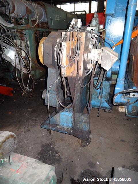 Used 6" Deltaplast extruder, 32 to 1 L/D ratio. Electrically heated, water cooled, jacketed feed section, thru Hamilton gearbox with 17.75 to 1 gearbox ratio, 300 hp DC motor with SCR controller, mai...