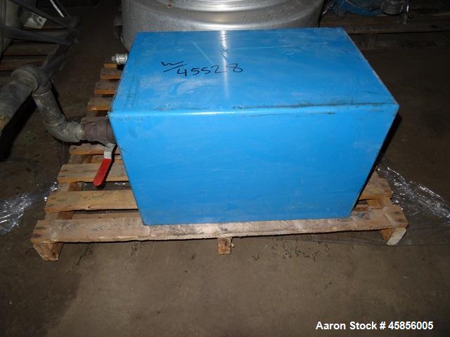Used 6" Deltaplast extruder, 32 to 1 L/D ratio. Electrically heated, water cooled, jacketed feed section, thru Hamilton gearbox with 17.75 to 1 gearbox ratio, 300 hp DC motor with SCR controller, mai...