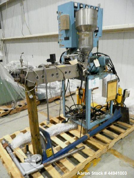 Used Killion Lab Pelletizing Line consisting of:  (1) Killion 1.25" diameter single screw extruder, approximately 30 to 1 L/D ratio.  (3) Zone electrically heated, air cooled barrel.  Gearbox is driv...
