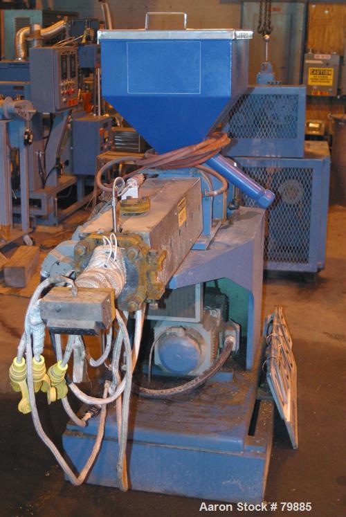 USED: Killion 1-1/2" single screw extruder, 24:1 L/D ratio. Electrically heated, air cooled. (3) zone vented barrel, water cooled feed throat with hopper. Requires an approx 10 hp DC motor. Has Dodge...