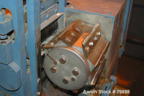USED: Killion 1-1/2" single screw extruder, 24:1 L/D ratio. Electrically heated, air cooled. (3) zone vented barrel, water cooled feed throat with hopper. Requires an approx 10 hp DC motor. Has Dodge...